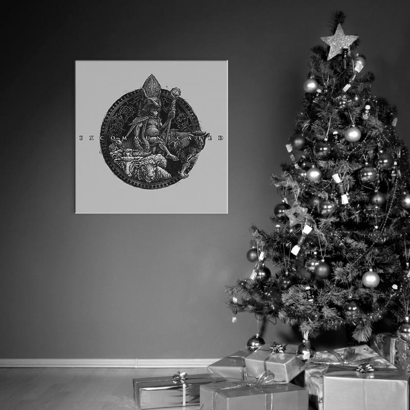 grafik  mit arschritt szenen und dem worten EXCOMMUNICATED als leinwand an wand neben christbaum
