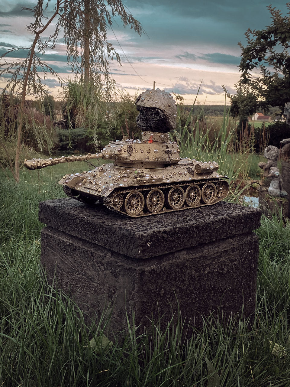HOLY TANKS